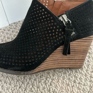 Lucky Brand Black Peep Toe Ankle Boots Heels Wedge